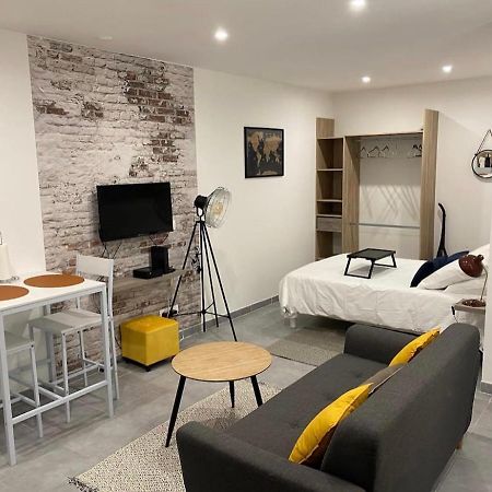 Studio 23M2 Moderne Hypercentre - Arenes A 2 Min Nîmes Exteriér fotografie
