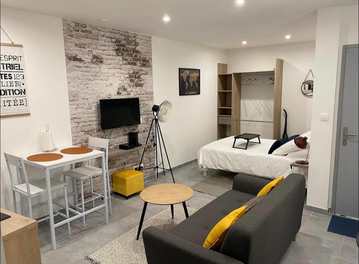 Studio 23M2 Moderne Hypercentre - Arenes A 2 Min Nîmes Exteriér fotografie
